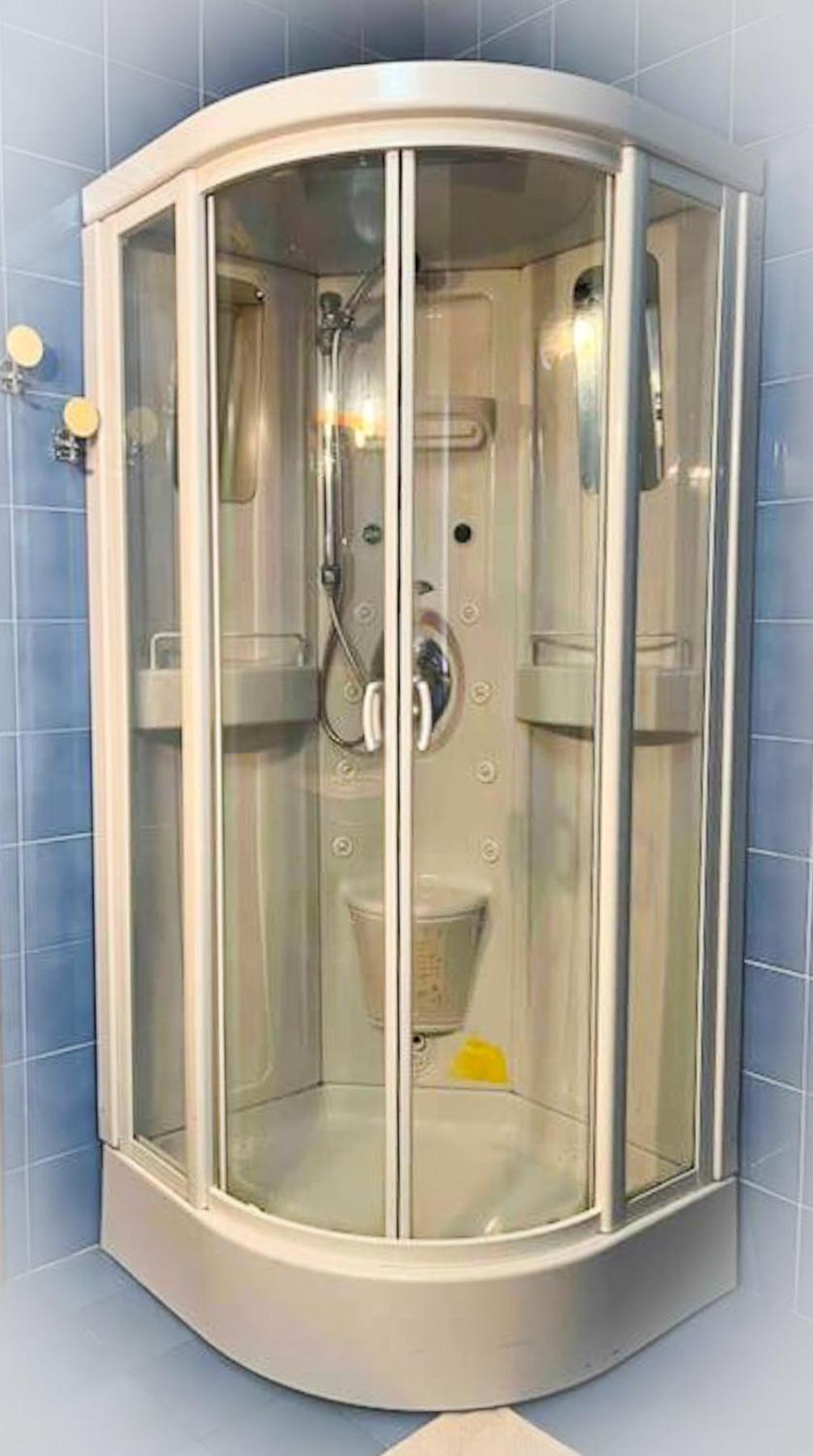 Este Stay Exteriör bild